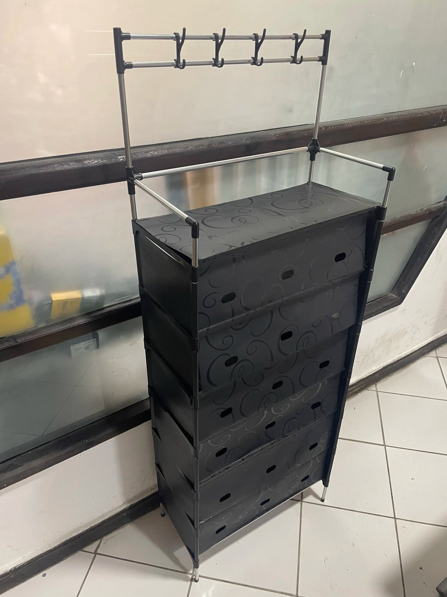 خزانة و منظم أحذية بسبع طوابق مع علاقة