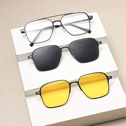 النظارة الثلاثية المغناطسية